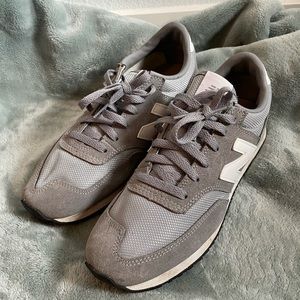 New Balance Sneaker